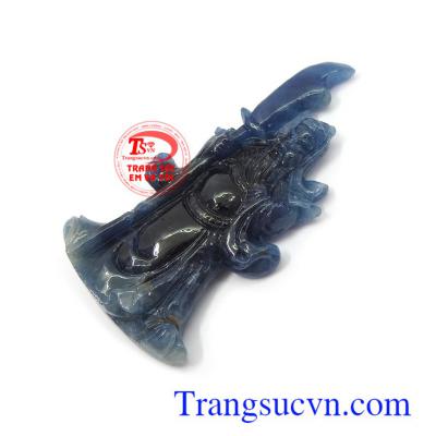 Mặt Quan Vân Trường sapphire tài lộc được nhiều người lựa chọn như lá bùa hộ mệnh cho bản thân