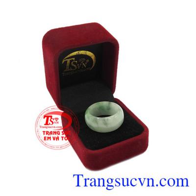 Nơi đáng để bạn đặt niềm tin.Nhẫn ngọc cẩm thạch phong lưu