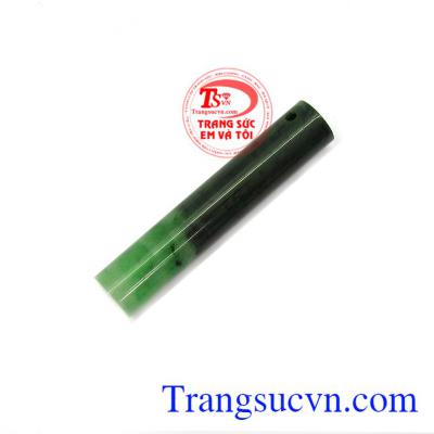 Trụ ngọc đeo cổ may mắn cảm thấy tích cực, hạnh phúc, tràn đầy năng lượng hơn