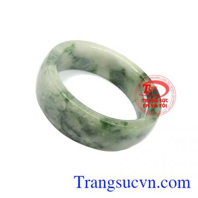 Vòng cẩm thạch jadeite thiên nhiên phong thủy