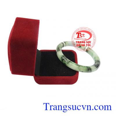 Vòng ngọc đẹp thiên nhiên