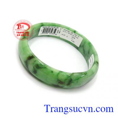 Vòng Đá Cẩm Thạch đeo hợp nhiều lứa tuổi và phong cách thời trang phái đẹp