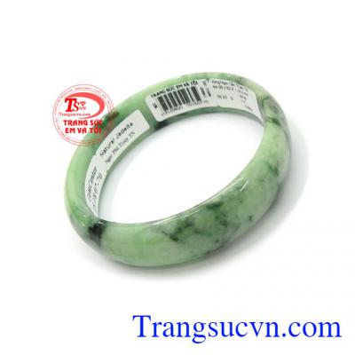 Sản phẩm phù hợp làm quà tặng cho Chị Em, Mẹ, Bà và người thân yêu trong các dịp lễ, tết, sinh nhật, ngày kỷ niệm ....