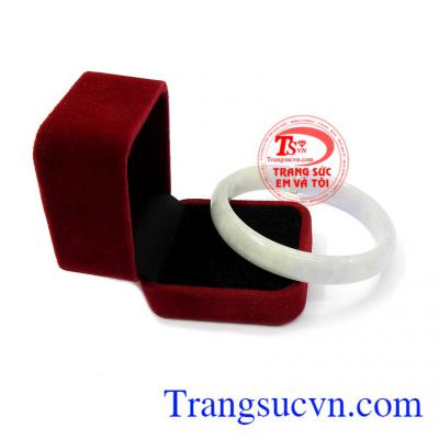 Vòng ngọc đẹp