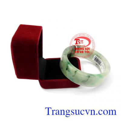 Vòng ngọc cẩm thạch vuông to, giao hàng nhanh trên toàn quốc