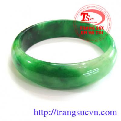 Vòng đá jadeite đẹp