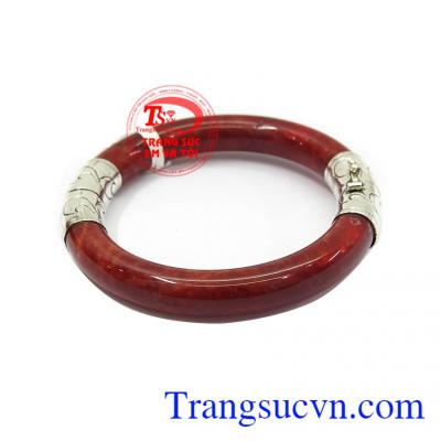Vòng ngọc đỏ bọc bạc là sản phẩm đẹp, vòng ngọc cẩm thạch thiên nhiên vân đẹp, sang trọng