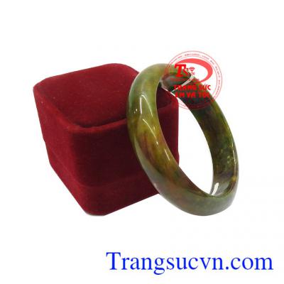 Vòng ngọc hẹ tứ quý