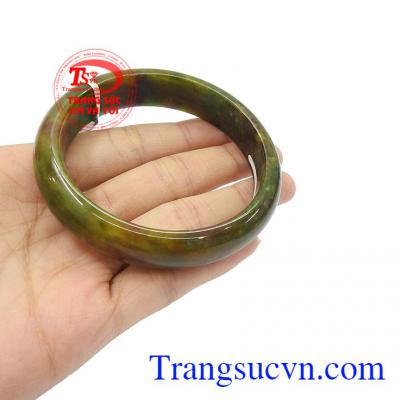 Vòng ngọc cẩm thạch