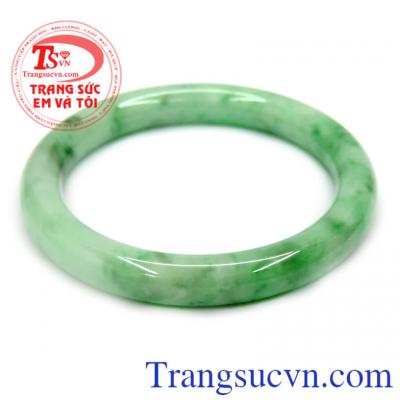 Vòng ngọc jadeite xinh cho nữ