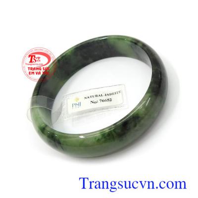 Vòng ngọc Kiểm định PNJ là món quà tặng ý nghĩa cho người yêu thương