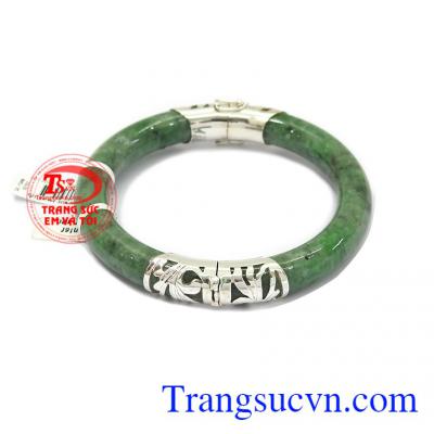 Vòng ngọc sơn thủy bọc bạc