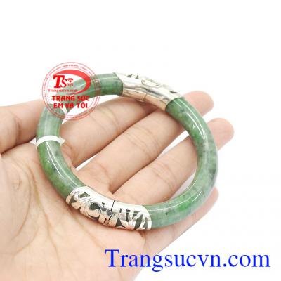 Vòng ngọc sơn thủy bọc bạc