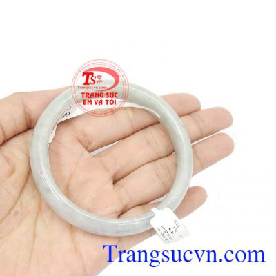 Vòng ngọc cẩm thạch