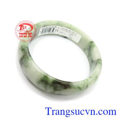 Vòng tay cẩm thạch đẳng cấp thiên nhiên sản phẩm đảm bảo chất lượng ngọc thiên nhiên có giấy kiểm định vòng ngọc kèm theo từng chiếc vòng ngọc