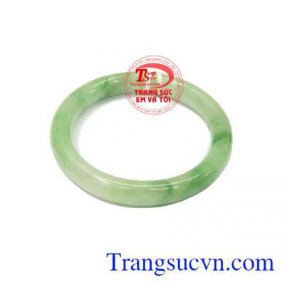 Nguồn năng lượng vô cùng dồi dào mà đá cẩm thạch giúp đem lại sức mạnh, sự lạc quan, niềm vui vẻ trong cuộc sống