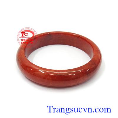 Vòng thạch cẩm ngọc đỏ màu sắc đẹp, chất lượng cao, phù hợp phong cách phái đẹp