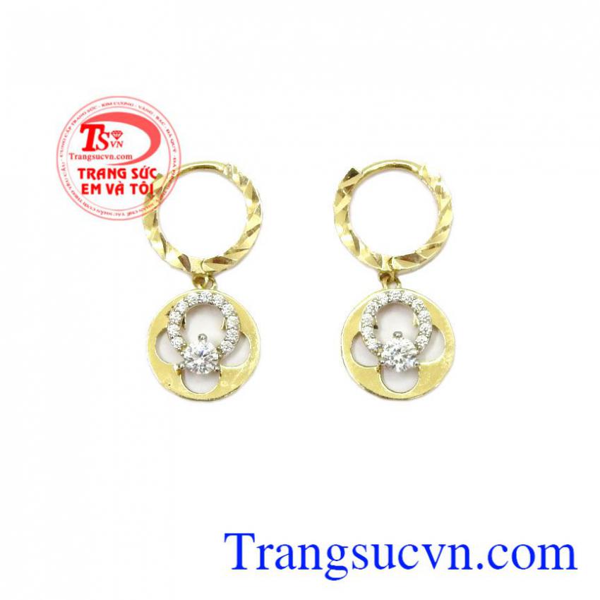 Hoa tai nữ vàng tinh tế