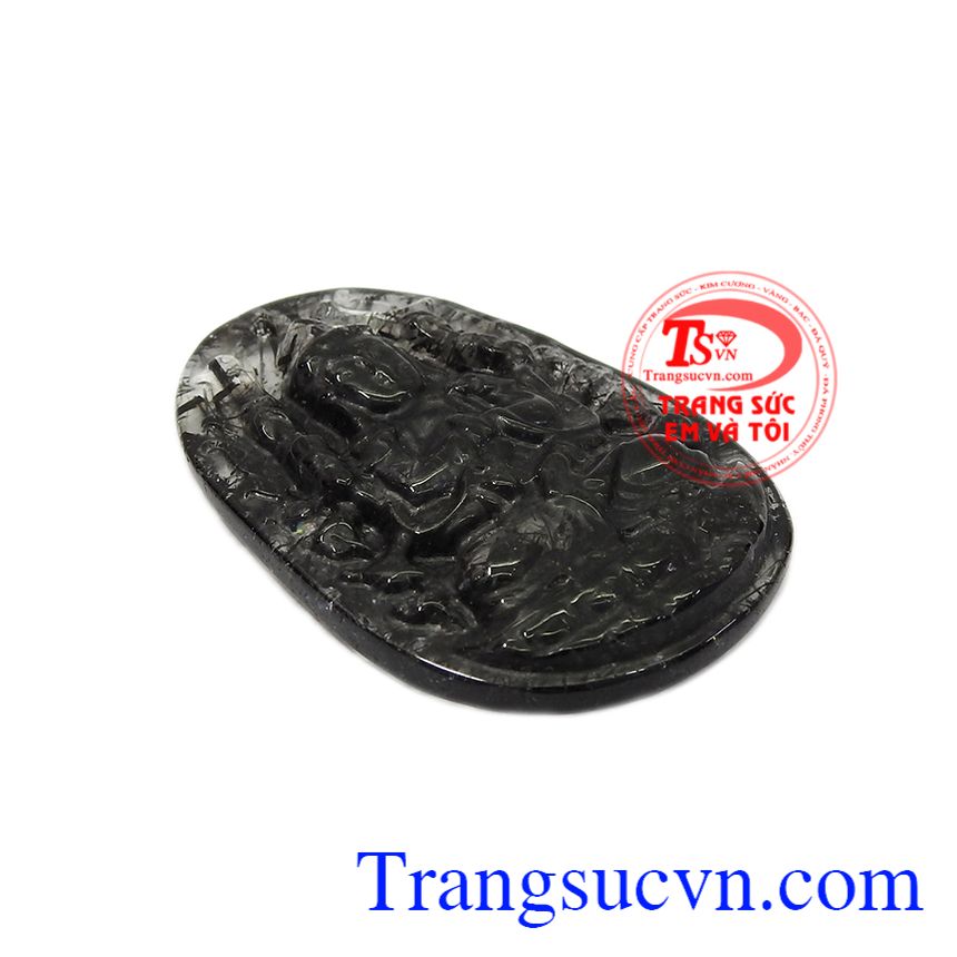 Mặt phật tuổi tý thạch anh tóc đen được chạm khắc theo hình phật thiên thủ thiên nhãn. 