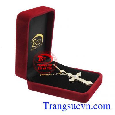 Mặt dây đem đến sự sang trọng và tinh tế, thích hợp làm quà tặng cho người thân và bạn bè