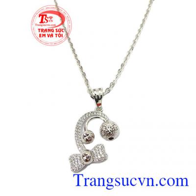 Mặt dây đẹp sang trọng là sản phẩm đẹp được nhập khẩu từ Hàn Quốc