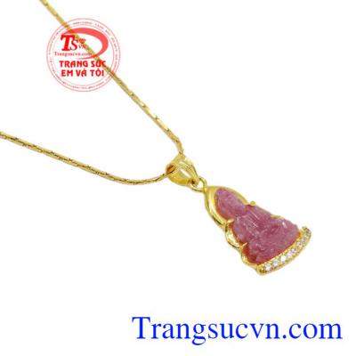 Bộ mặt dây quan âm ruby an yên mang lại may mắn cho người đeo.