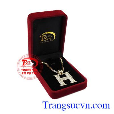Bộ trang sức được bảo hành uy tín, giao hàng toàn quốc. Bộ trang sức chữ H sang trọng.