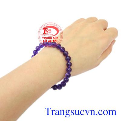 Chuỗi tay thạch anh tím 7 ly là sản phẩm được nhiều người yêu thích.
