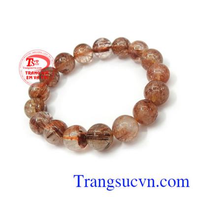 Chuỗi thạch anh tóc đỏ độc đáo có tác dụng mang lại bình an, may mắn và tài lộc cho người đeo