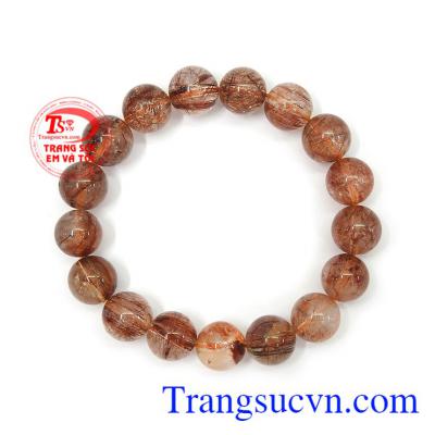 Chuỗi thạch anh tóc đỏ độc đáo được nhiều người lựa chọn như lá bùa hộ mệnh cho bản thân