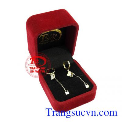 Hoa tai vàng Van Cleef