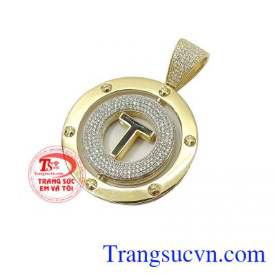 Mặt dây chuyền nam chữ T có thể đeo được 2 kiểu, sản phẩm thời trang mang đến phong cách lịch lãm dành cho phái mạnh