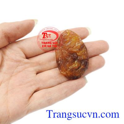 Người đem theo thạch anh tóc thường có tố chất lãnh đạo và luôn có những quyết định sáng suốt