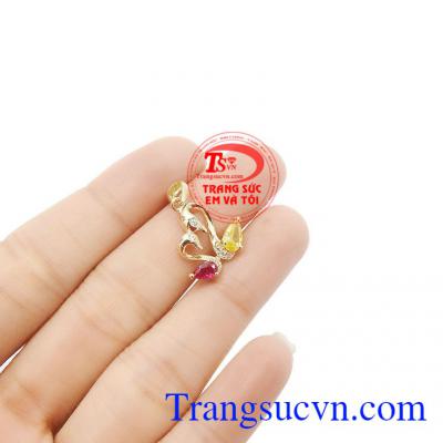 Mặt Dây Chuyền Vàng