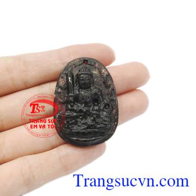 Đá phong thủy dùng được cho cả nam và nữ. Mặt phật tuổi mão thạch anh tóc đen.
