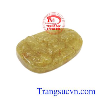 Đây là vị phật được coi như mặt trời, ban bình an cho chúng sinh. Mặt phật tuổi mùi - thân thạch anh tóc vàng