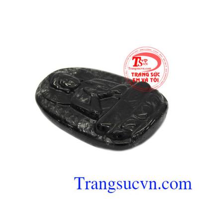 Mặt phật tuổi mùi-thân thạch anh tóc đen thích hợp cho cả nam và nữ.