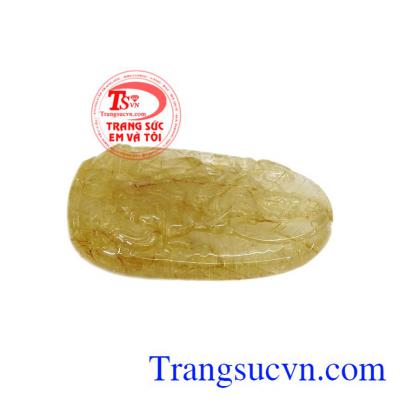 Sản phẩm phù hợp với người tuổi ngọ, mang đến sự bình an và may mắn cho người dùng. Mặt phật tuổi ngọ thạch anh tóc vàng