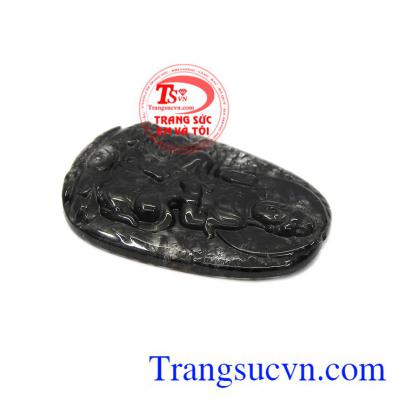 Thạch anh tóc đen thiên nhiên hợp mệnh, thích hợp làm quà tặng phong thủy cho người thân và bạn bè. Mặt phật tuổi tuất-hợi thạch anh tóc đen