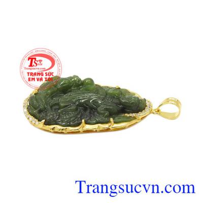 Mặt quan âm Nephrite đẹp là món quà ý nghĩa dành cho người thân thương.