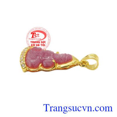 Mặt quan âm ruby an lành có giấy kiểm định uy tín.