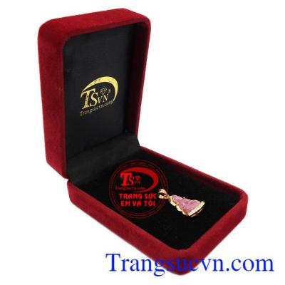 Mặt quan âm ruby an lành