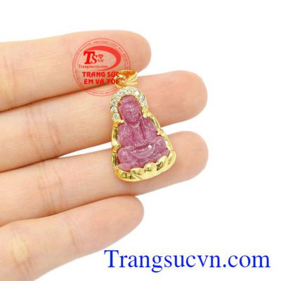 Mặt quan âm ruby đẹp chất lượng.