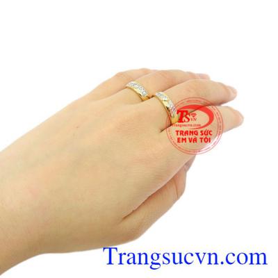 Nhẫn cưới hạnh phúc mãi mãi đẹp.
