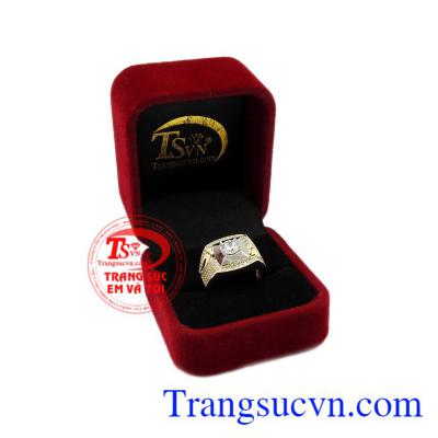 Sản phẩm thích hợp làm quà tặng. Nhẫn nam ấn tượng