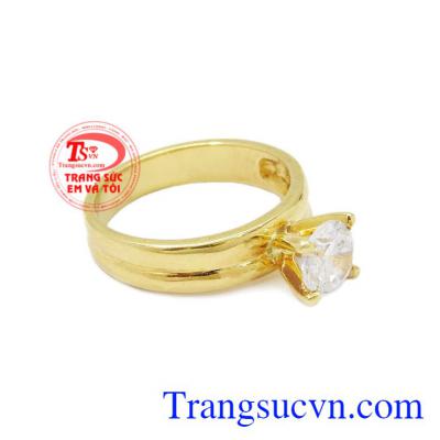 Nhẫn nữ vàng lấp lánh hợp thời trang, là món quà tinh tế dàng cho người thương.
