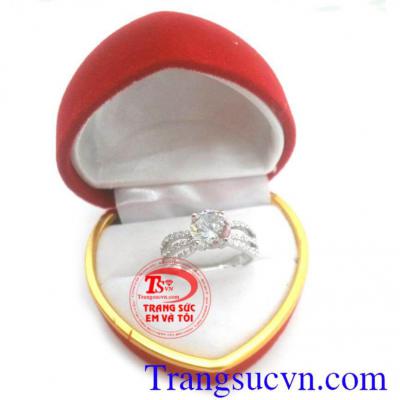 Nhẫn nữ vàng trắng 18k
