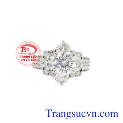 Nhẫn nữ vàng trắng kim cương đẹp mang đến đẳng cấp, quý phái cho người đeo.