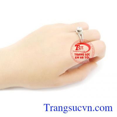 Nhẫn nữ vàng tây dành cho phái đẹp phù hợp làm quà tặng sinh nhật hoặc trong các dịp ý nghĩa