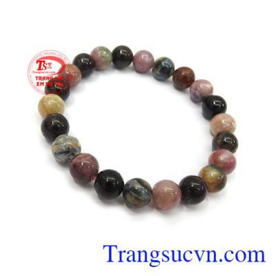 Vòng tay turamaline là biểu tưởng mang lại bình an, may mắn và tài lộc cho người đeo